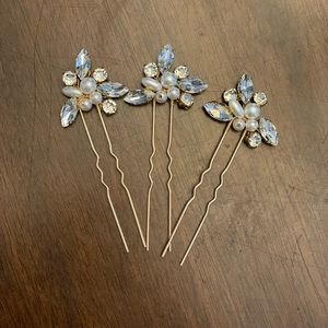 Hair pins
